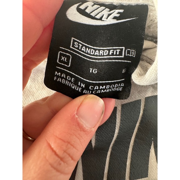 Nike Kids Gray Camo Just Do It Graphic Hoodie Sweatshirt Size XL TG - Picture 2 of 7